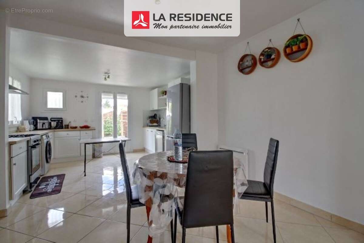 Maison 90 m² à Aubergenville  - photo 3