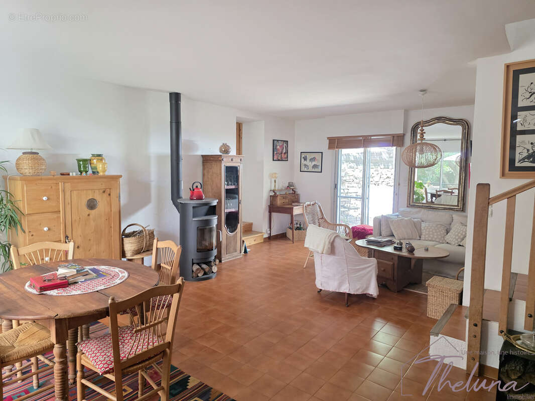 Maison à NIMES