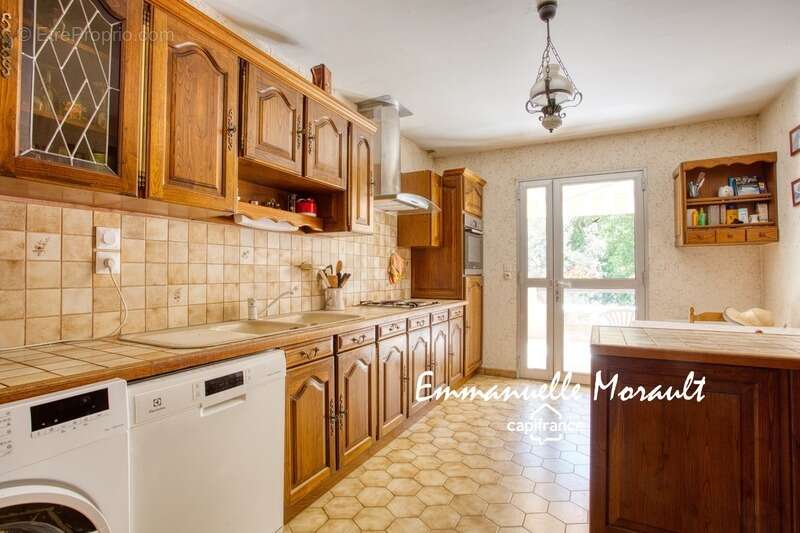 Maison à BAGNOLS-EN-FORET