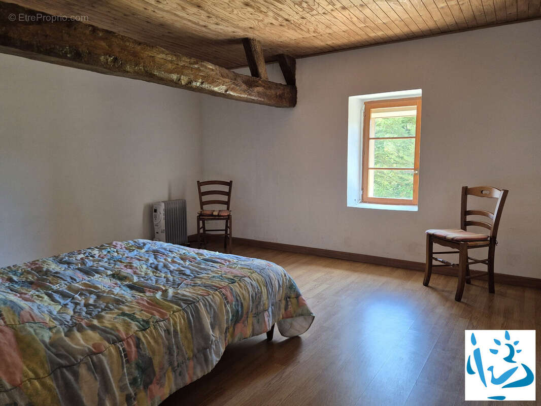 Maison 142 m² à Mortagne-Au-Perche  - photo 5