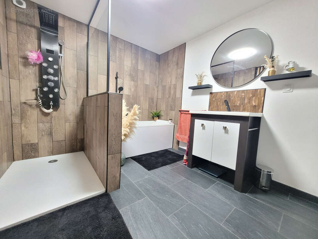 Maison à BOUVIGNY-BOYEFFLES