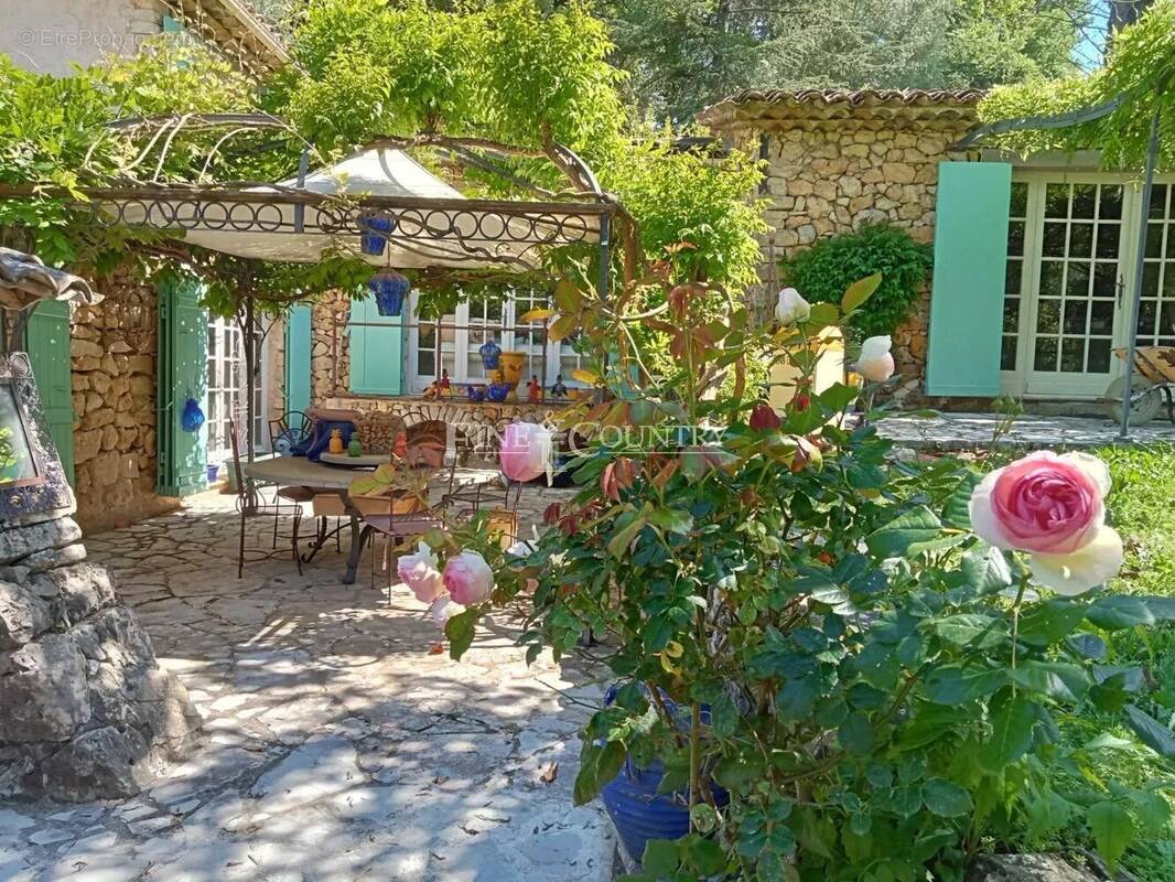 Maison à OPIO