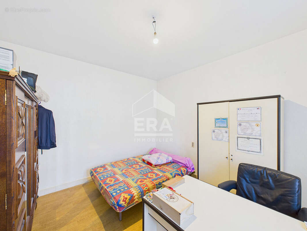 Maison à DECAZEVILLE