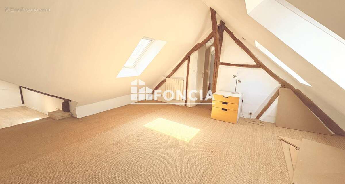 Duplex en centre-ville avec jardin privatif - photo 5