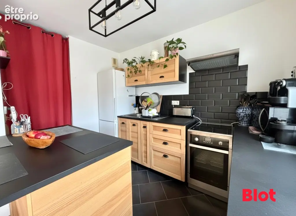 Appartement à SAINT-ARMEL