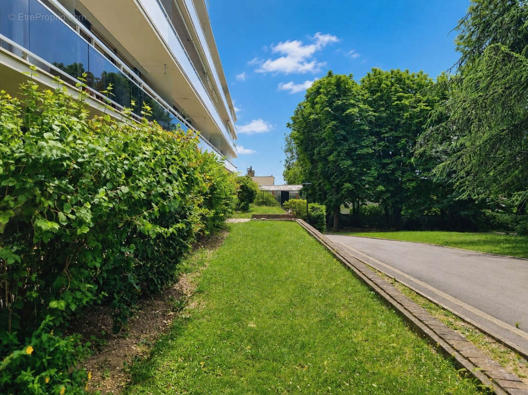 Appartement Fontenay Sous Bois 4 pièce(s) 85 m2 - photo 5