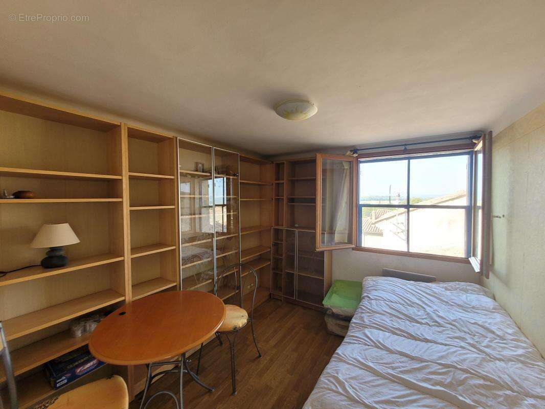 Maison à VINON-SUR-VERDON