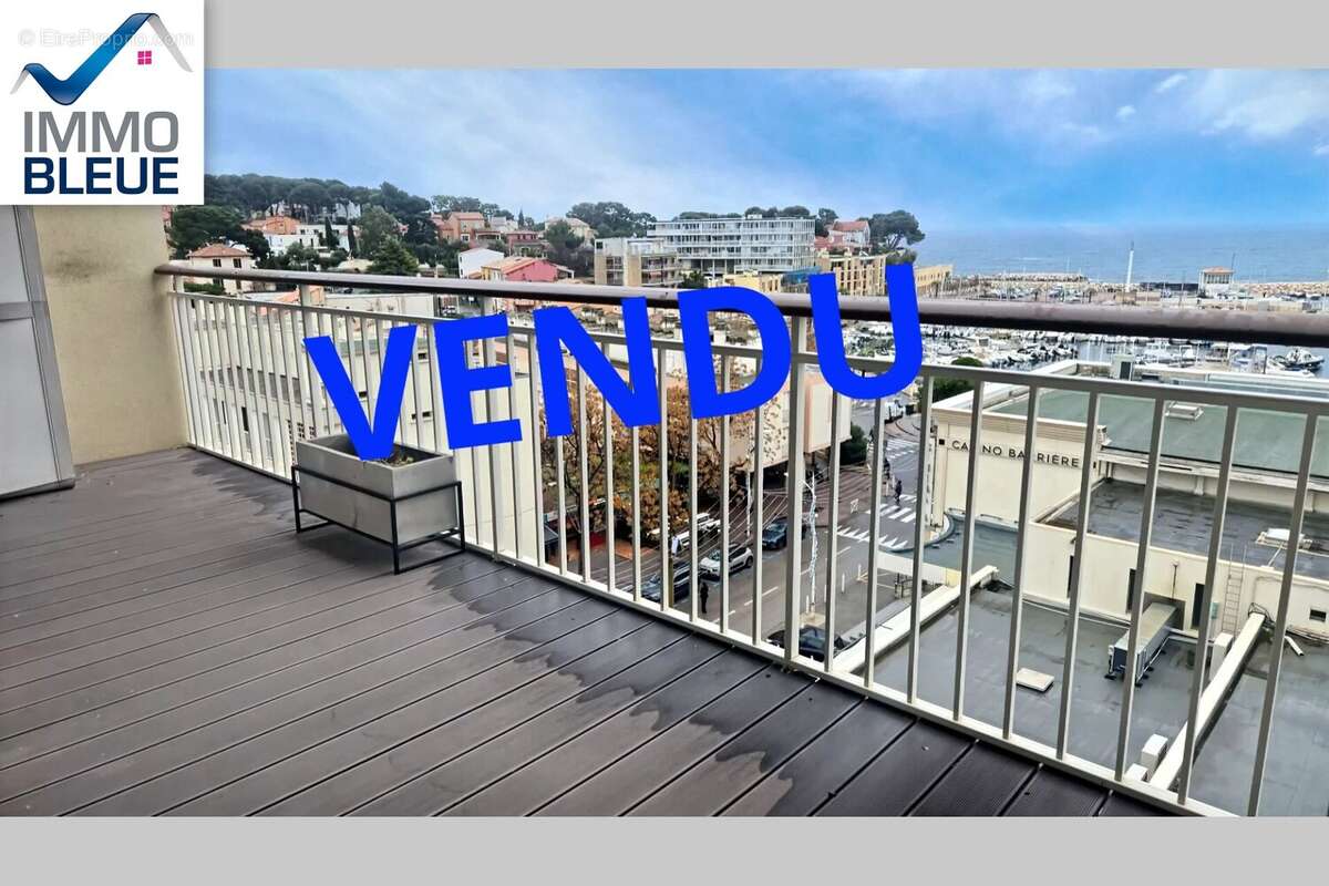 Appartement à CARRY-LE-ROUET