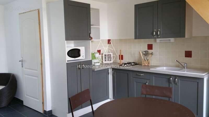 Maison à SAINTE-MAURE-DE-TOURAINE