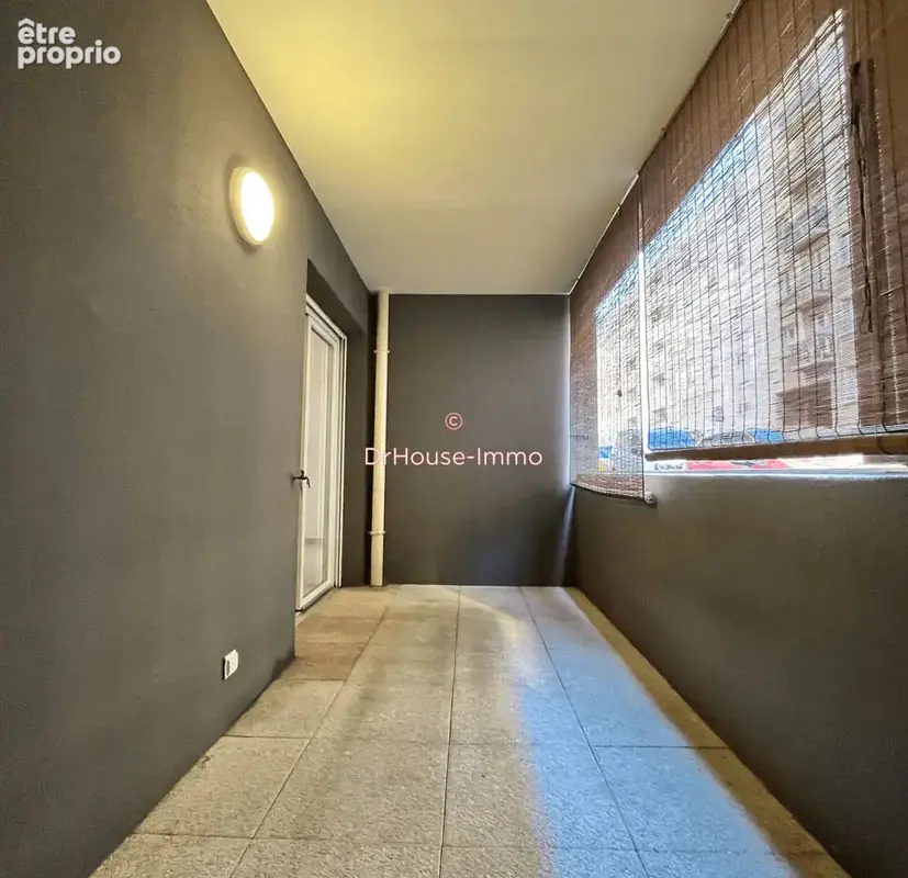 Appartement 45 m² à Marseille-5e  - photo 4