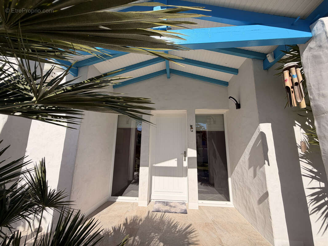 Maison à MESCHERS-SUR-GIRONDE