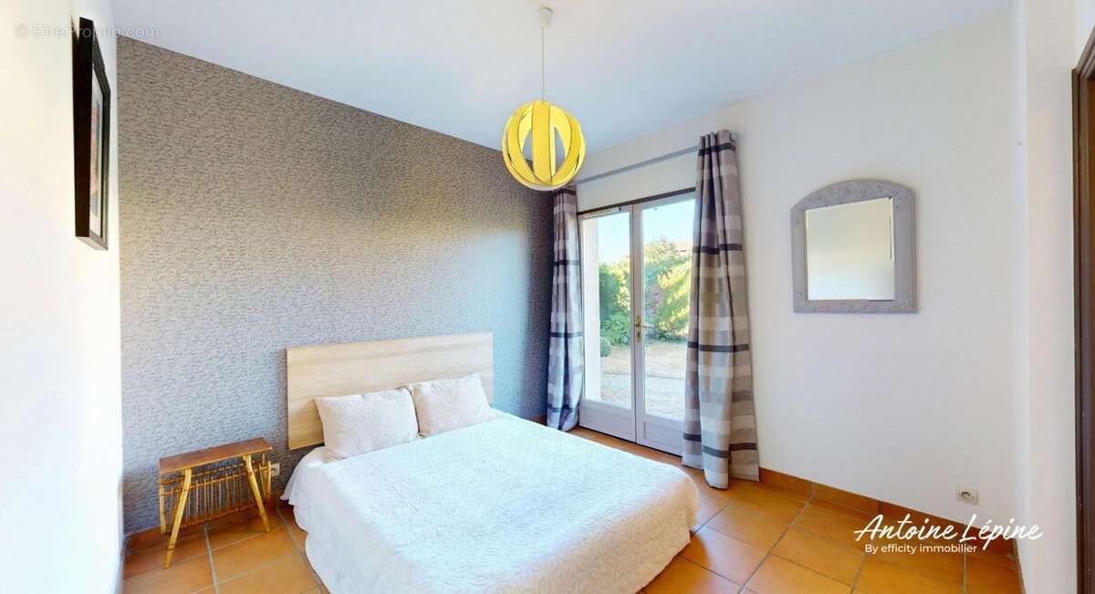 Maison 195 m² à Lachassagne  - photo 16