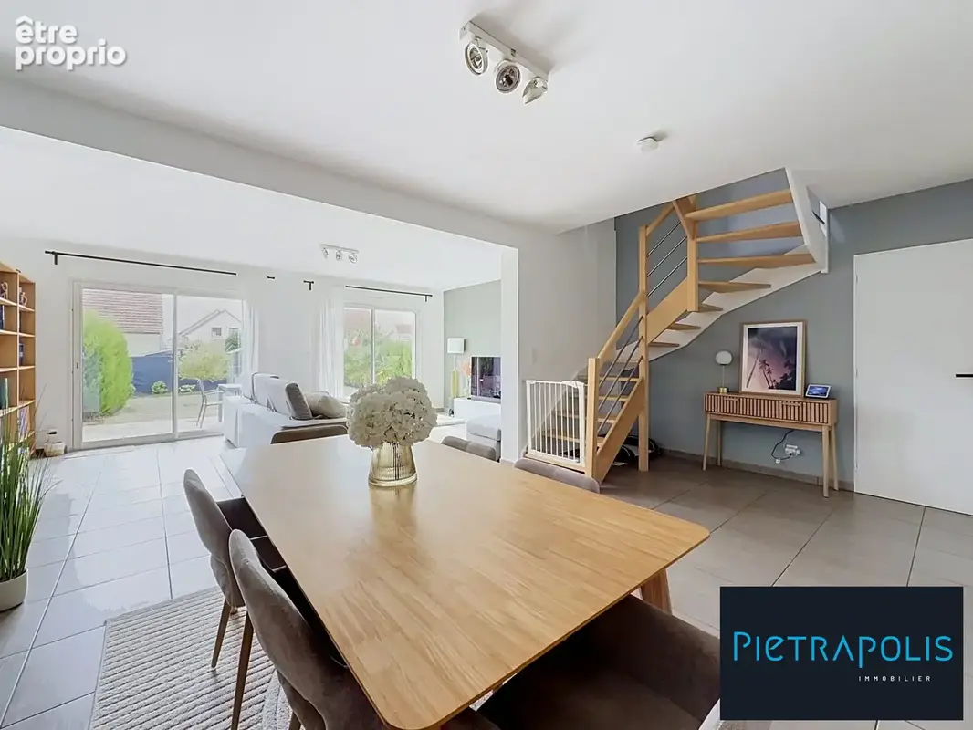 Maison 4 pièces 93 m² à vendre à Bressey-Sur-Tille (21560) - photo 5