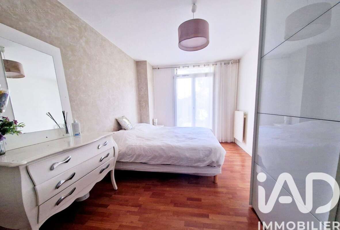 Photo 8 - Appartement à SARCELLES