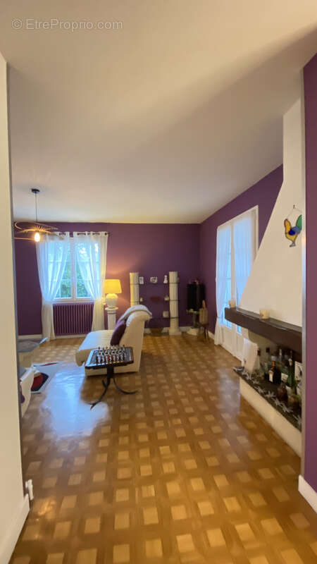 Maison à SAINT-FORT-SUR-GIRONDE