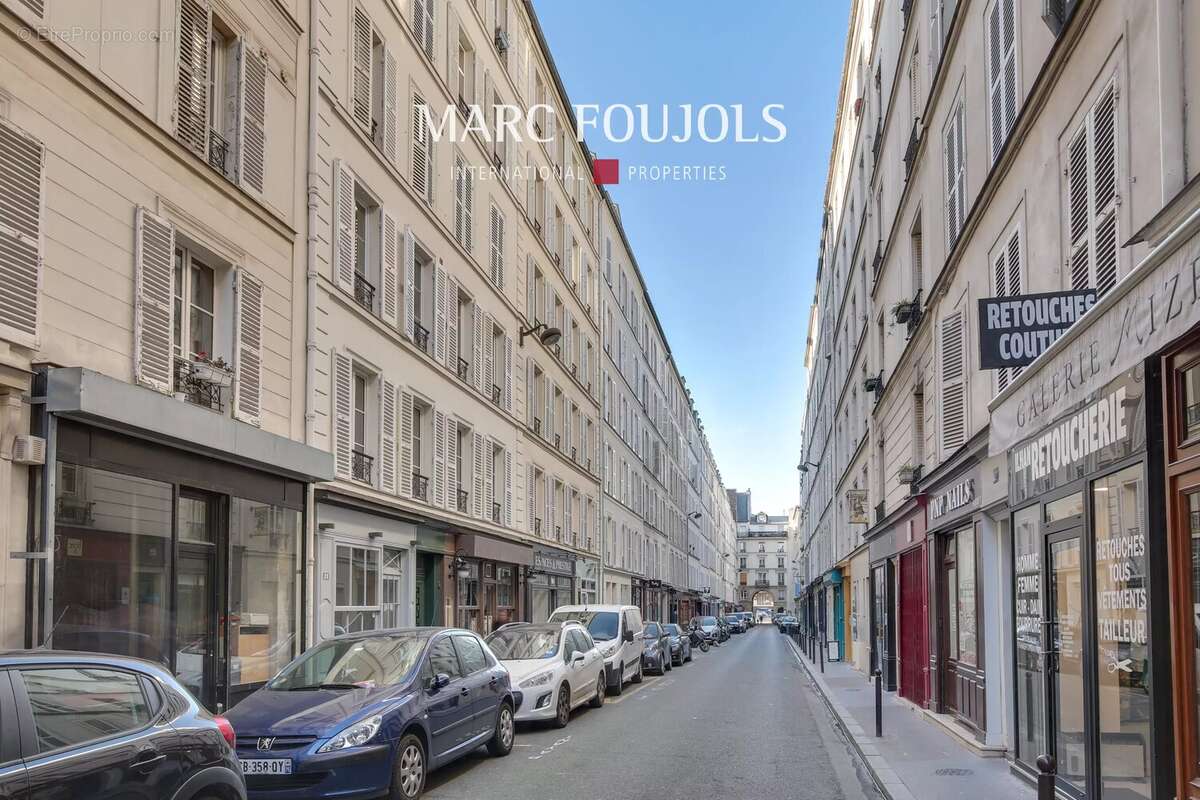Appartement à PARIS-7E