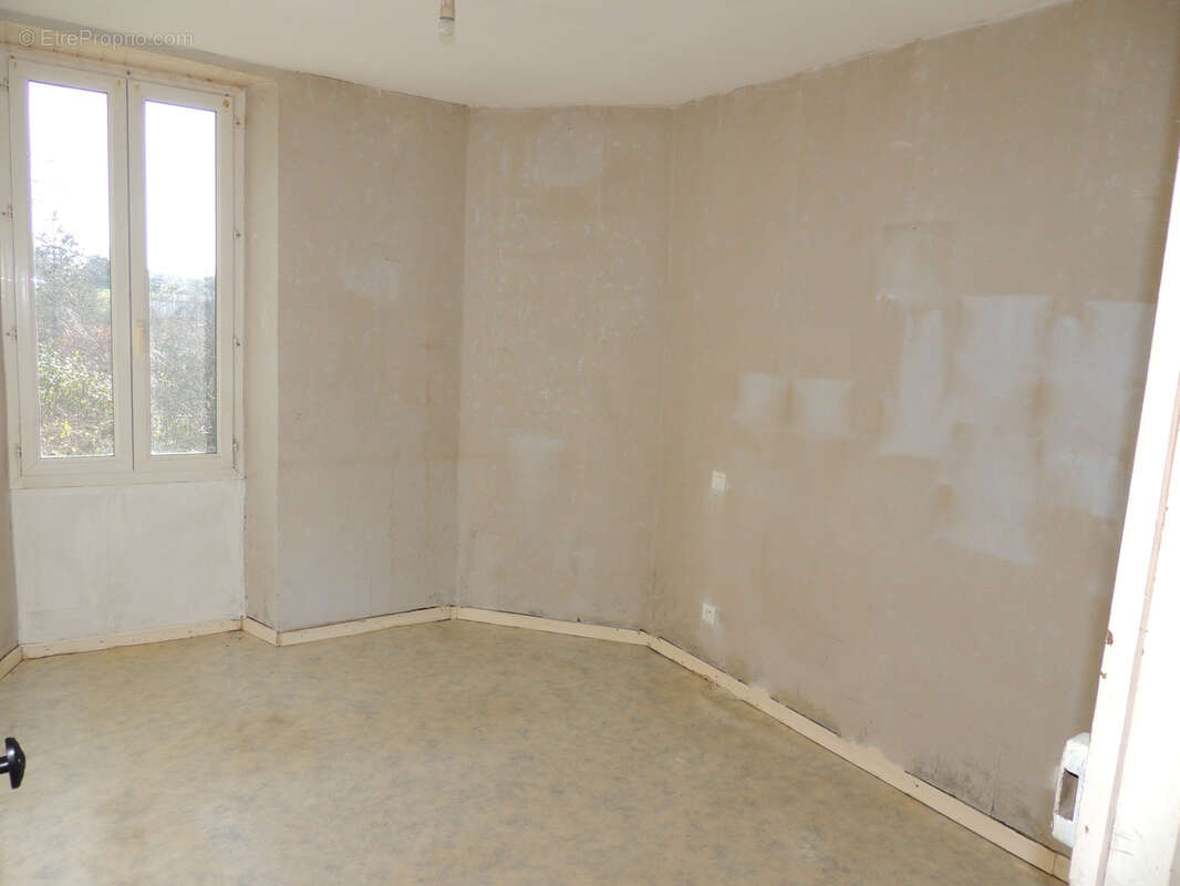 Maison à VILLEFRANCHE-DE-ROUERGUE