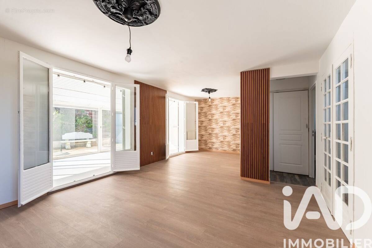 Photo 1 - Maison à MAROMME