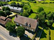 Maison à LE MONTET