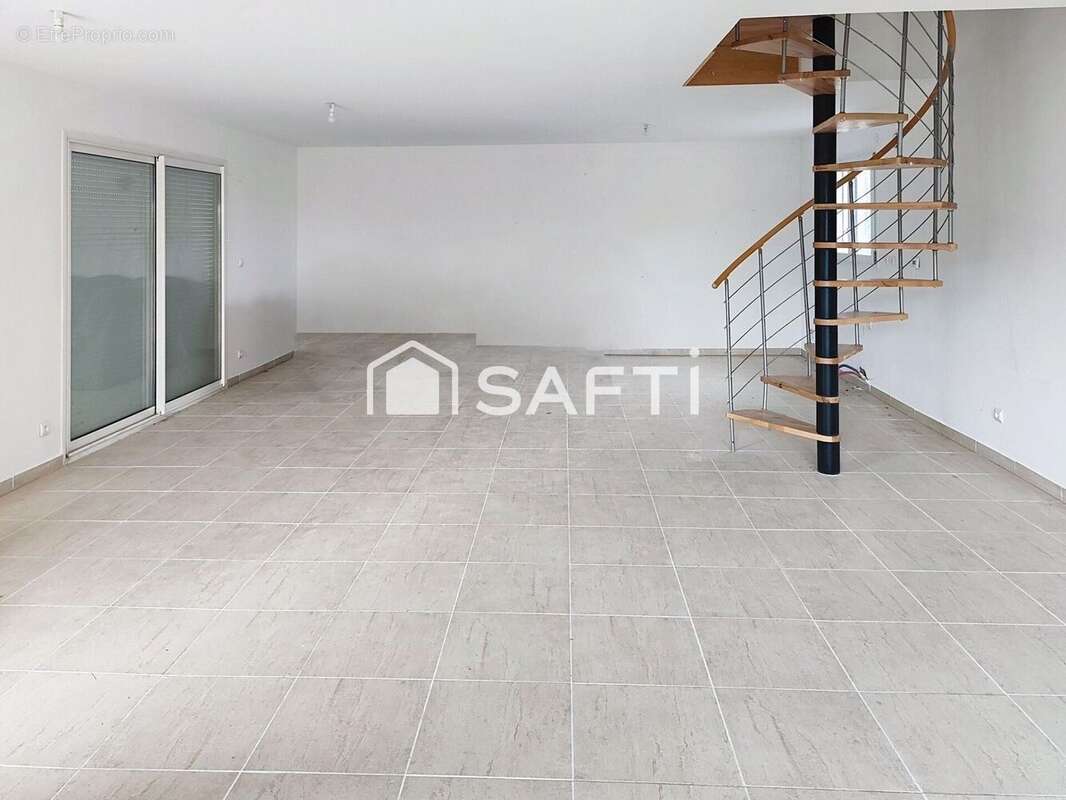 Photo 2 - Maison à LENTIGNY