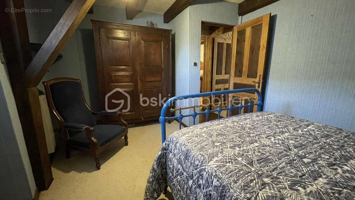 Maison à SAINT-LEGER-DU-MALZIEU