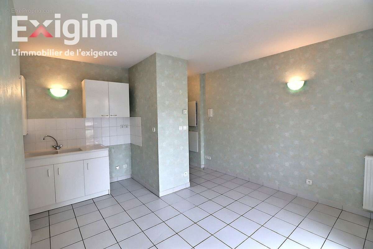Appartement à TOURNON-SUR-RHONE