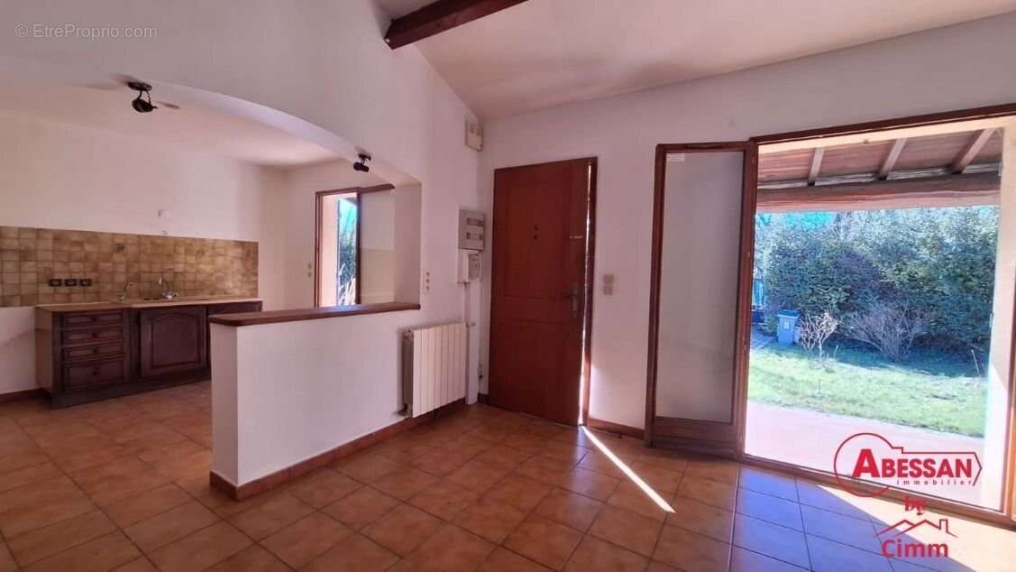 Maison à CANNES-ET-CLAIRAN