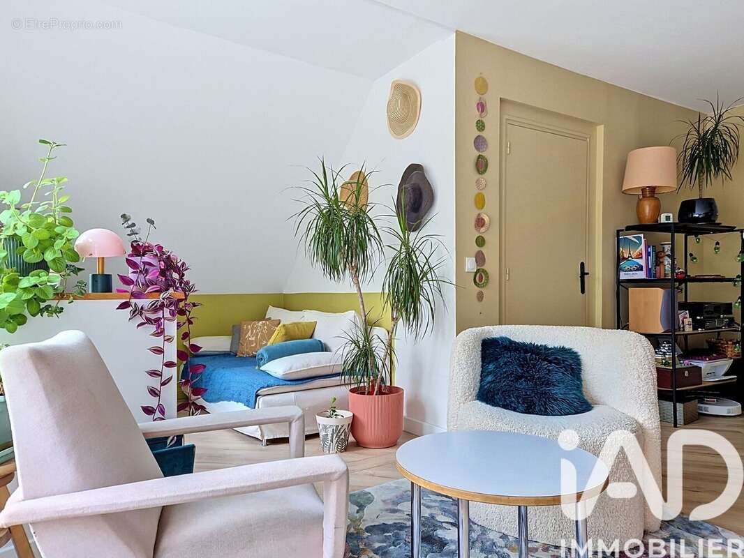 Photo 9 - Appartement à EPINAY-SUR-SEINE