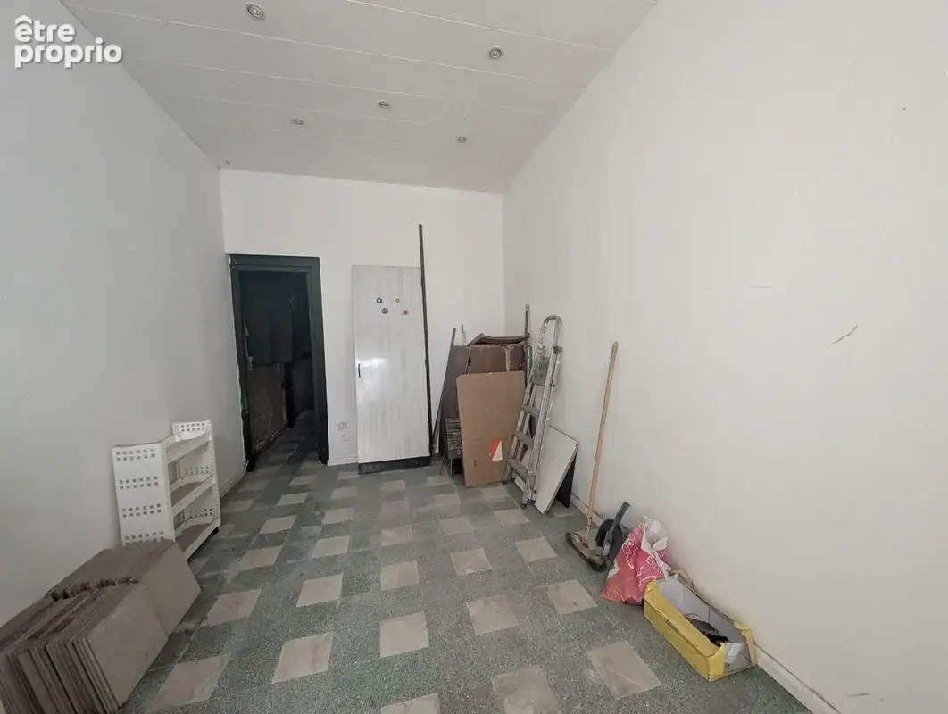 Maison à rénover avec local commercial et appartement à LEZIGNAN CORBIERES - photo 2