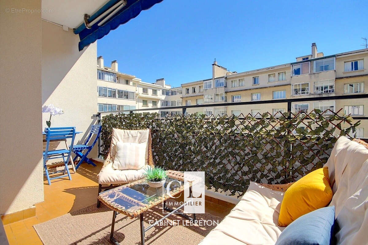 Appartement à MARSEILLE-8E