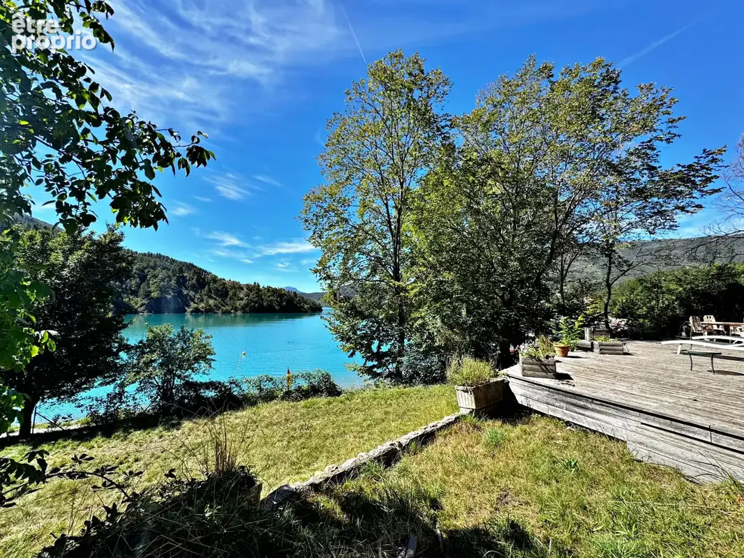 Appartement 110 m² à vendre à Saint-Julien-Du-Verdon (04170) - photo 3