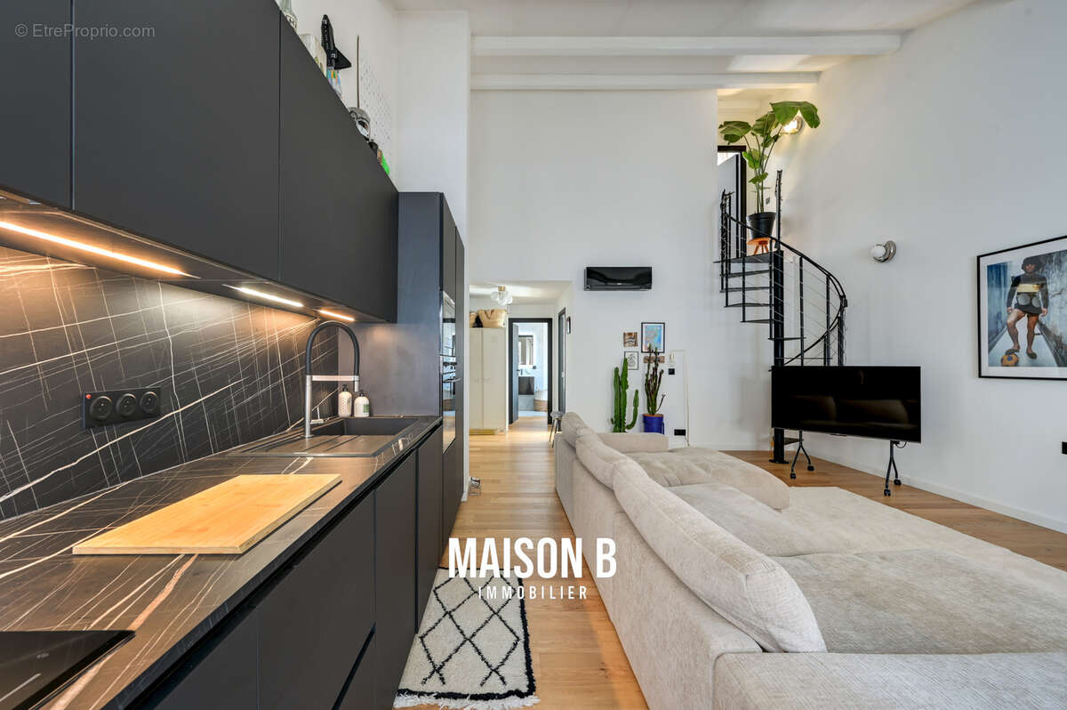 Appartement à MARSEILLE-8E