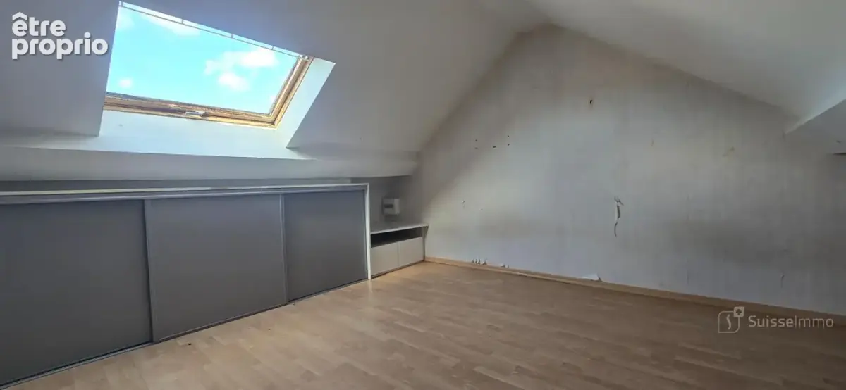 Bavilliers - duplex 99 m² avec entrée indépendante, extérieur et stationnements - photo 8