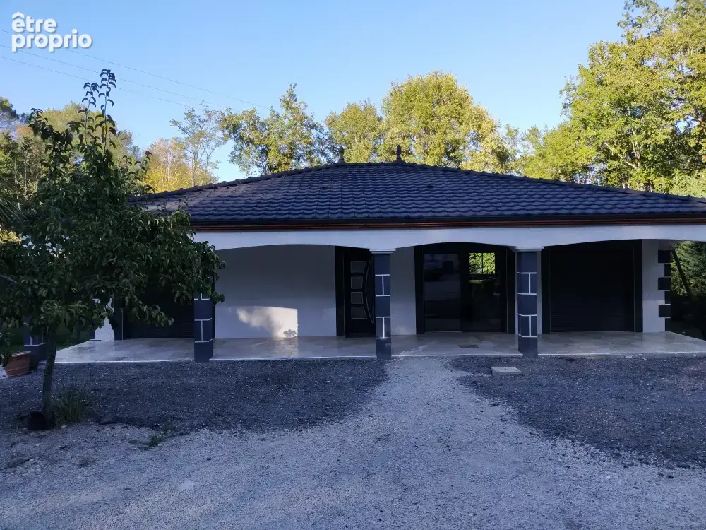 Venez découvrir cette agréable maison récente de plan pied sur un terrain de 2035 m2 en campagne - photo 4