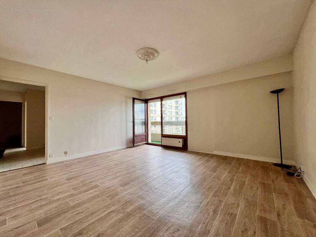   - Appartement à ANGERS