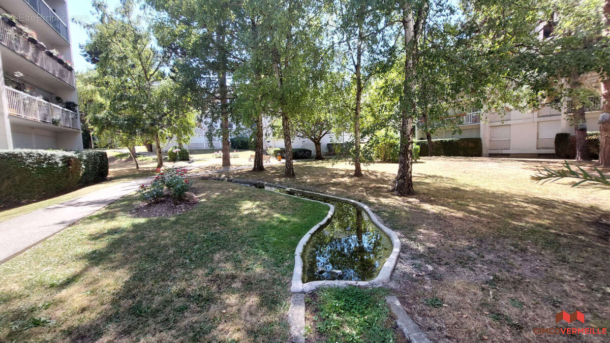 Appartement à BOUGIVAL