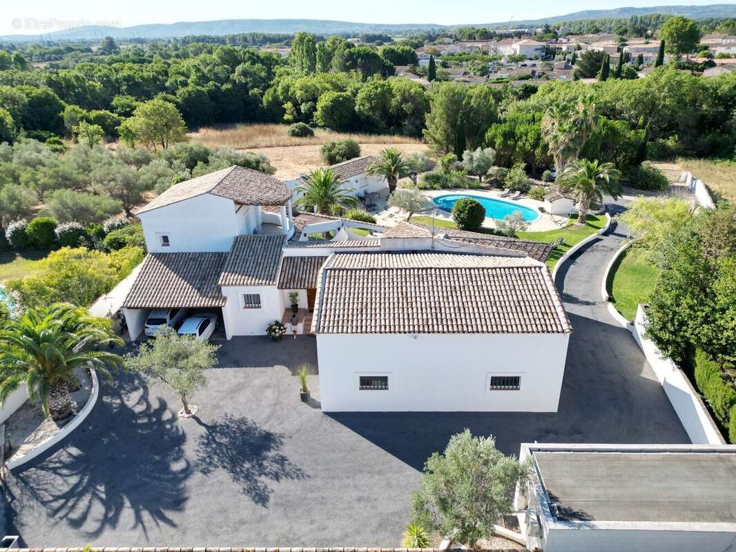 Maison à COURNONTERRAL