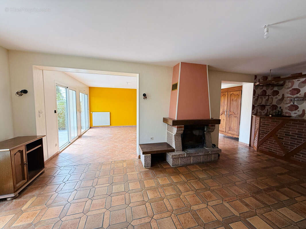 Maison à TAILLIS