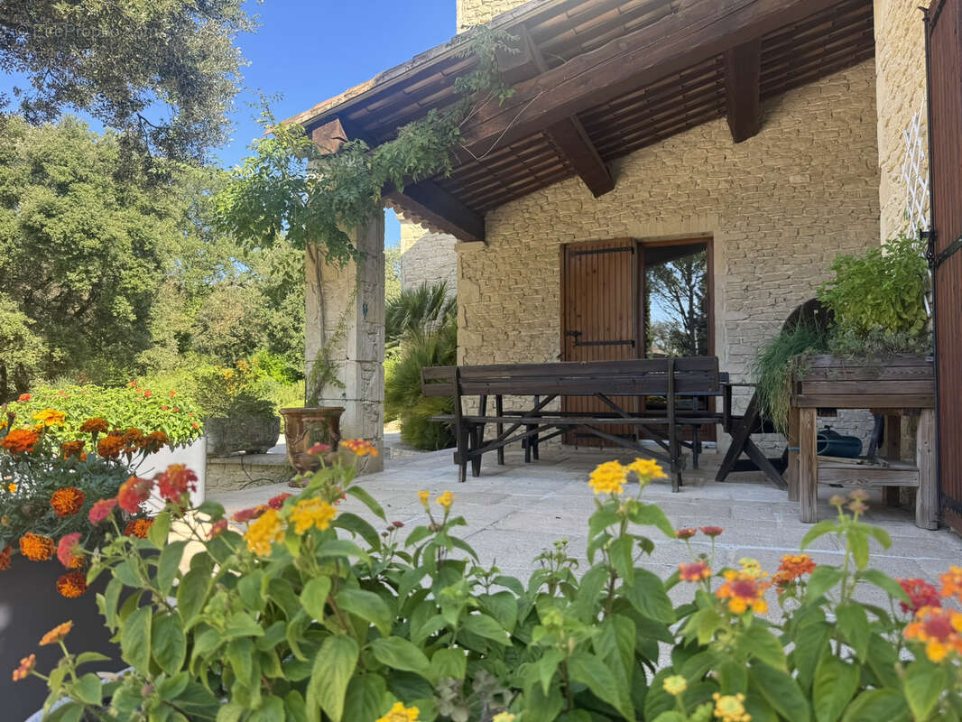 Maison à GRIGNAN