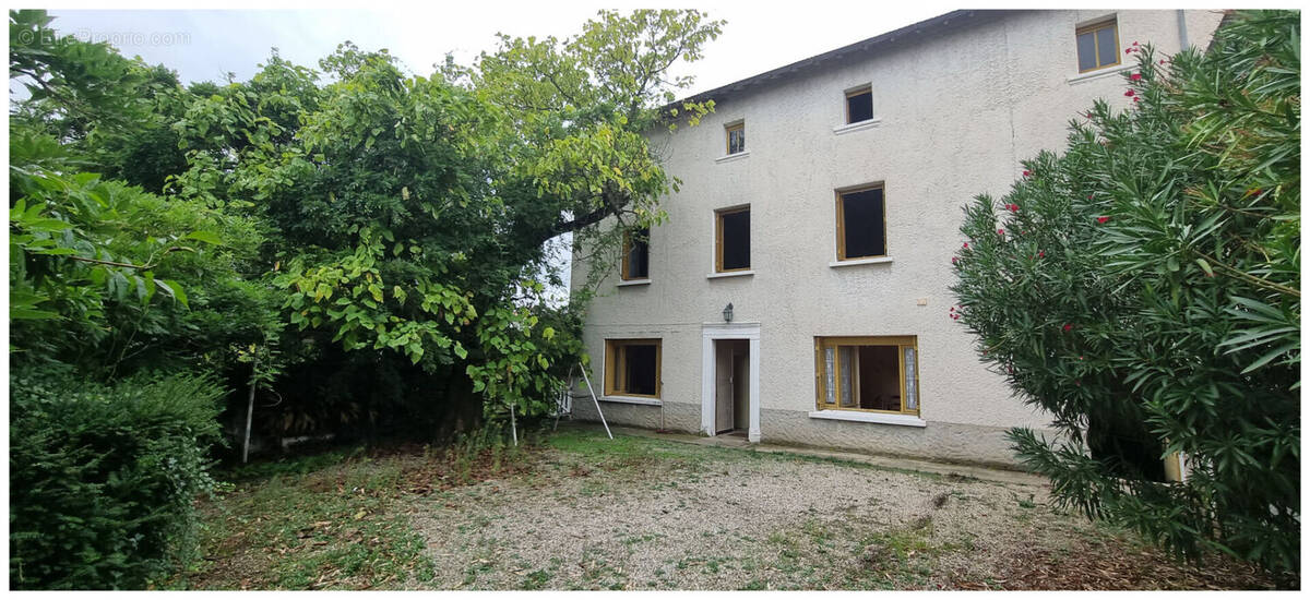 Maison à SAINT-MAURICE-L&#039;EXIL