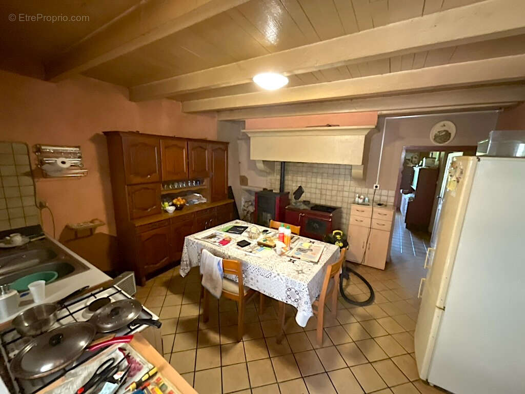 Maison à DAMPVALLEY-SAINT-PANCRAS