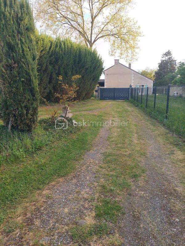 Charmante Demeure, 150m2,  plain pied, avec jardin, 4 chambres - photo 18