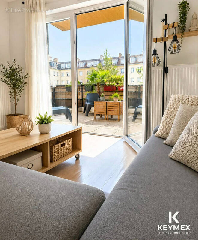 Appartement à PERSAN