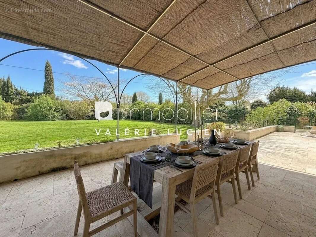 Maison à SAINT-REMY-DE-PROVENCE