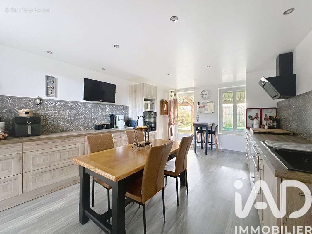 Photo 4 - Maison à SAINT-VARENT