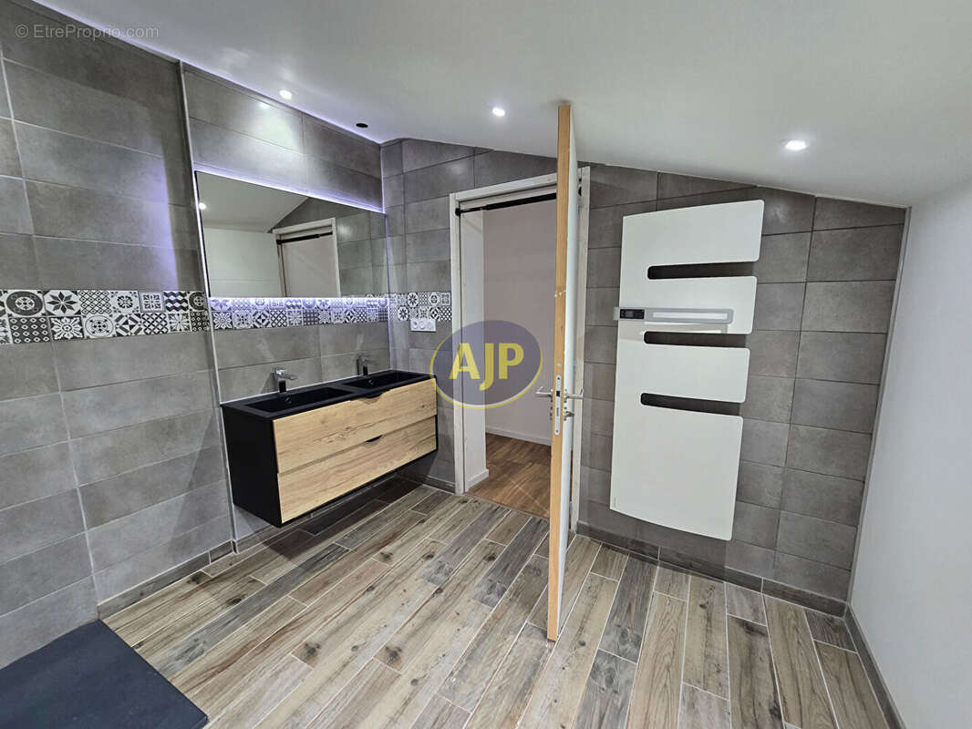 Maison à GUEMENE-PENFAO