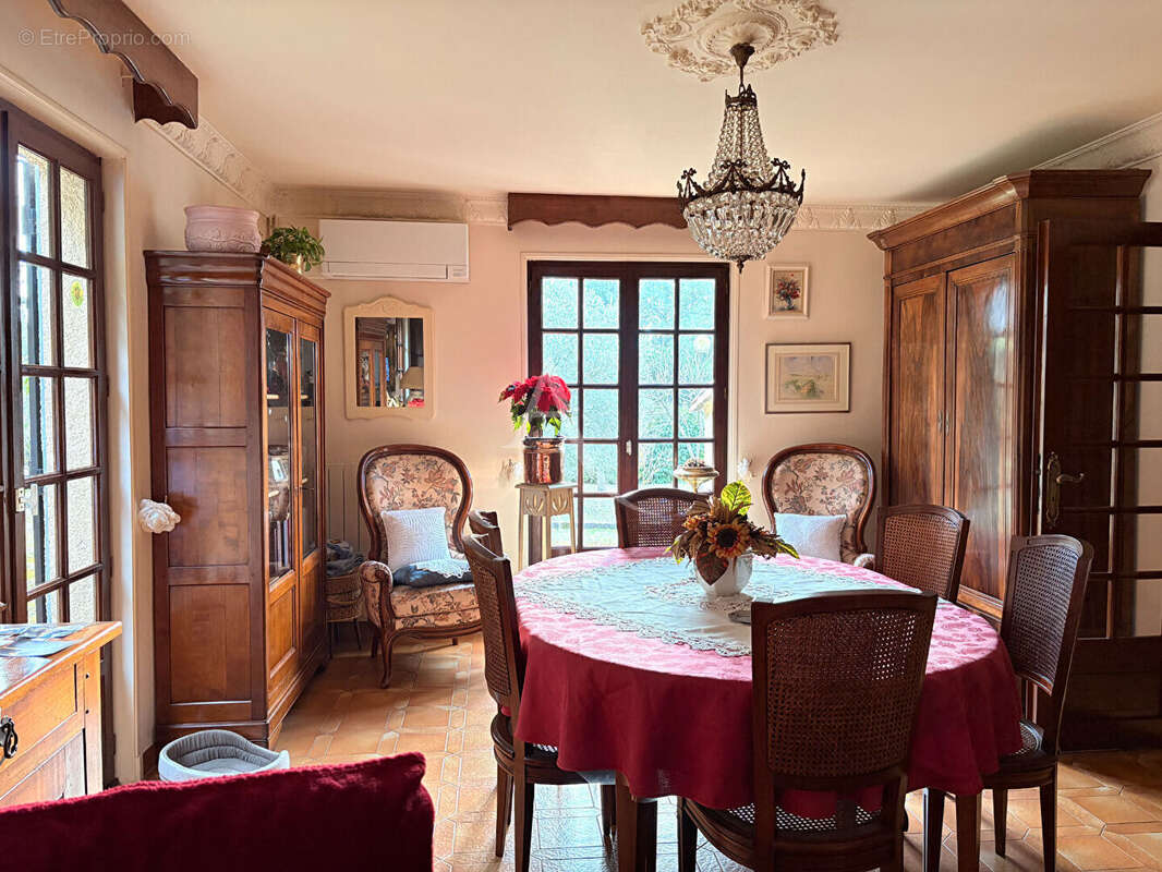 Maison à VENTENAC-CABARDES