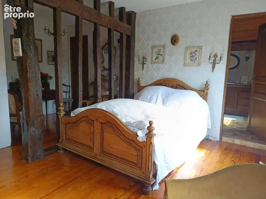Authentique maison de charme avec dependances - photo 14
