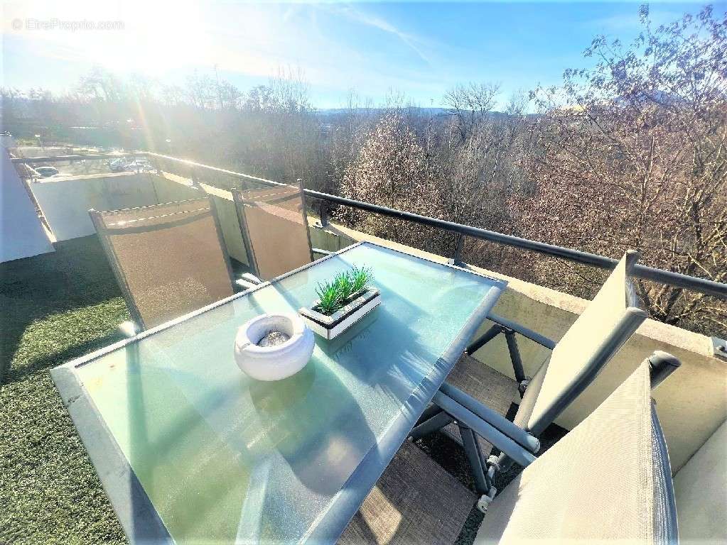 Appartement à ANNECY-LE-VIEUX