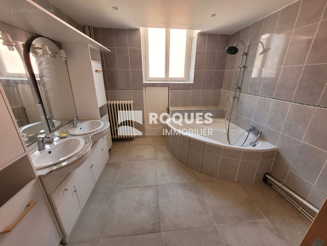 Appartement à BEDARIEUX